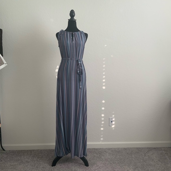 Veronica M Dresses & Skirts - Veronica M Blue and Pink Striped Maxi Dress